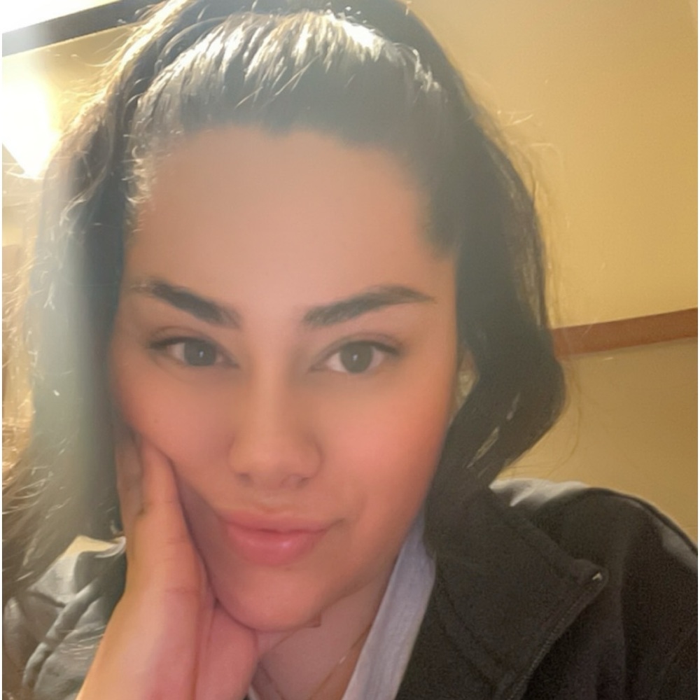 Meet your Posher, Sonya